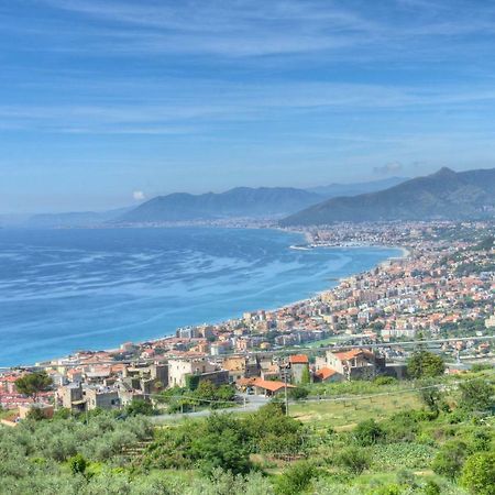 Crosa Tra Le Nuvole Βίλα Borgio Verezzi Εξωτερικό φωτογραφία