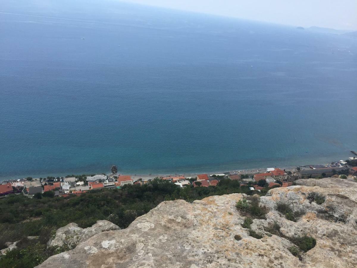 Crosa Tra Le Nuvole Βίλα Borgio Verezzi Εξωτερικό φωτογραφία